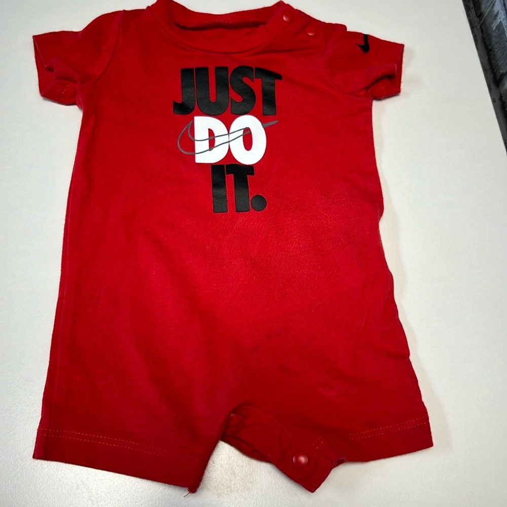 Nike romper‎